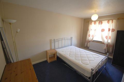 3 bedroom house to rent, Hasper Avenue, Withington, Manchester