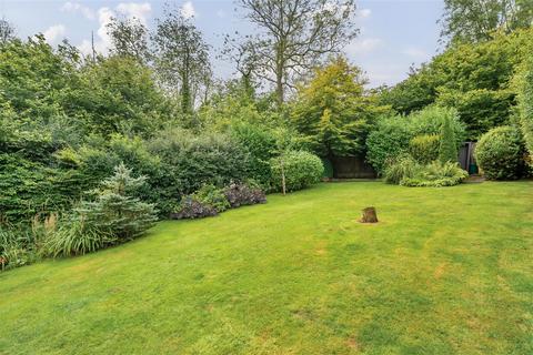 4 bedroom detached house for sale, Holly Lane West, Banstead