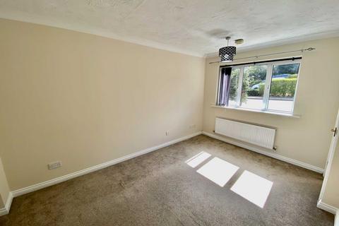 3 Bluebell Close, Buckingham, MK18 1FP