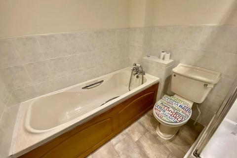 3 Bluebell Close, Buckingham, MK18 1FP