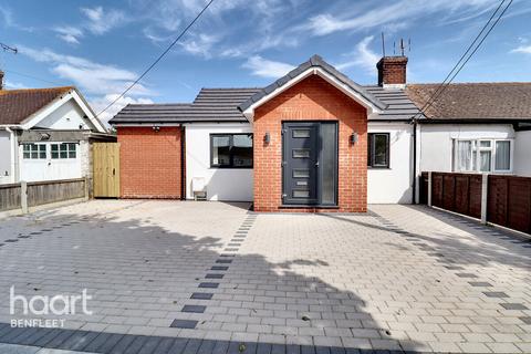 3 bedroom semi-detached bungalow for sale, Hawkesbury Road, Canvey Island