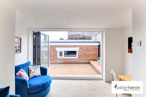 3 bedroom semi-detached house for sale, Hathaway Gardens, Barnes, Sunderland