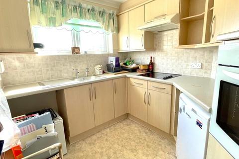 2 bedroom retirement property for sale, Clarence Road, Llandudno