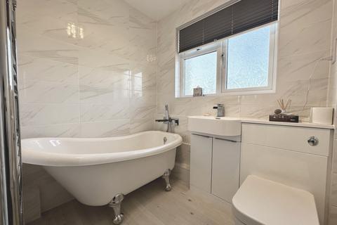 14 Blacklock, Chelmsford, CM2 6QL