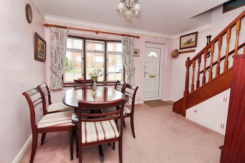 11 Hardwick Close, Shefford, SG17 5DY