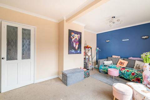 61 Meadow Close, Norwich, NR6 6XY