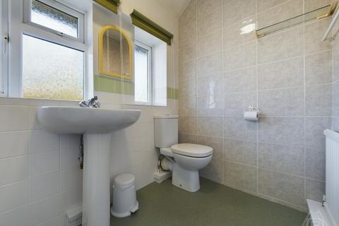 30 Fullarton Crescent, South Ockendon, RM15 5HW