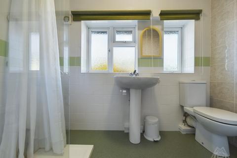 30 Fullarton Crescent, South Ockendon, RM15 5HW