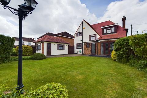 105 South Road, South Ockendon, RM15 6NR