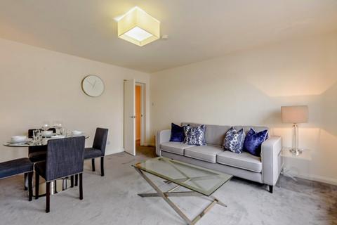 2 bedroom flat to rent, Fulham Road, South Kensington, London, SW3