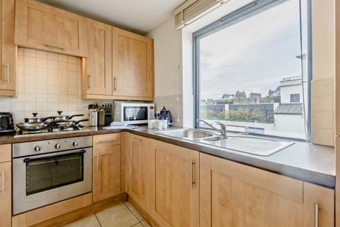 2 bedroom flat to rent, Fulham Road, South Kensington, London, SW3