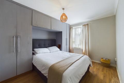 28 Galey Green, South Ockendon, RM15 5BP