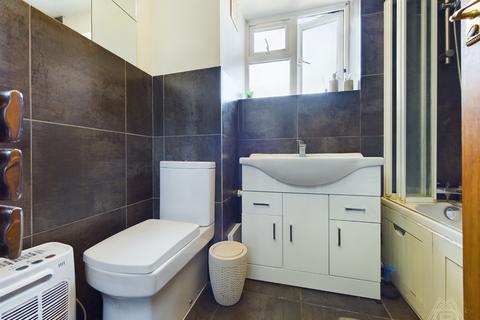 28 Galey Green, South Ockendon, RM15 5BP