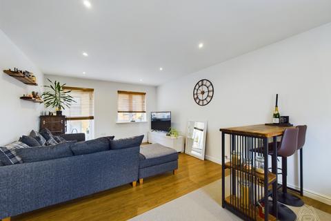 23 Torino Way, South Ockendon, RM15 5FT