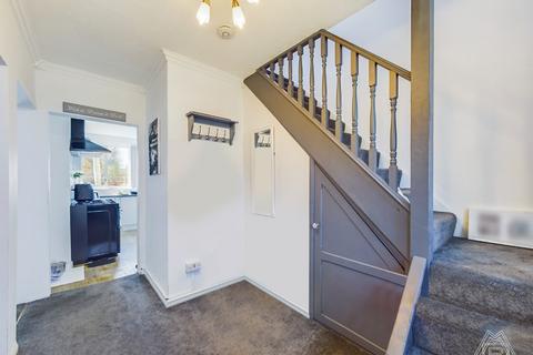 3 bedroom semi-detached house for sale, Gatehope Drive, South Ockendon, Essex, RM15