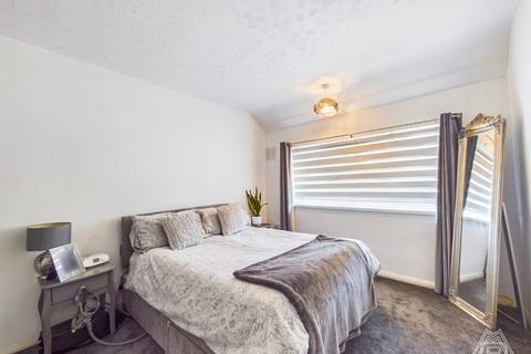 11 Gatehope Drive, South Ockendon, RM15 5HX
