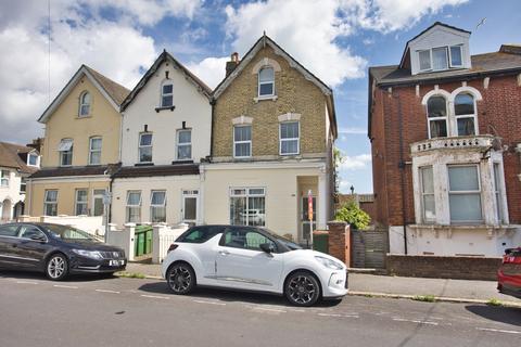 4 bedroom end of terrace house for sale, Guildhall Street, Folkestone, CT20