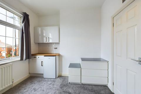 1 bedroom terraced house to rent, Beckett Road, Doncaster, South Yorkshire, DN2