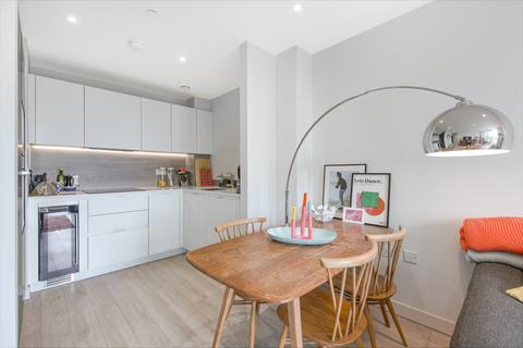 1 bedroom apartment for sale, The Shoreline Building, 42 Newnton Close, London, N4