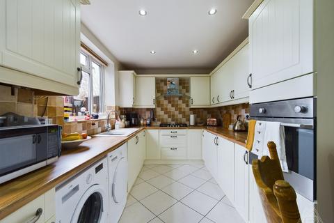 133 Usk Road, Aveley, South Ockendon, RM15 4NT