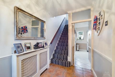 133 Usk Road, Aveley, South Ockendon, RM15 4NT