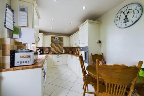133 Usk Road, Aveley, South Ockendon, RM15 4NT