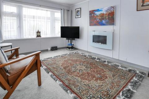 2 bedroom park home for sale, Arundel Drive, Thornlea Park, Wick BN17