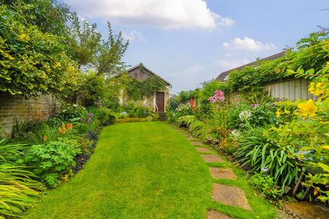 4 bedroom townhouse for sale, Boreham Road, Warminster, BA12