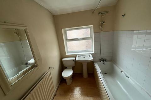 2 bedroom property for sale, George Street, Newcastle Under Lyme