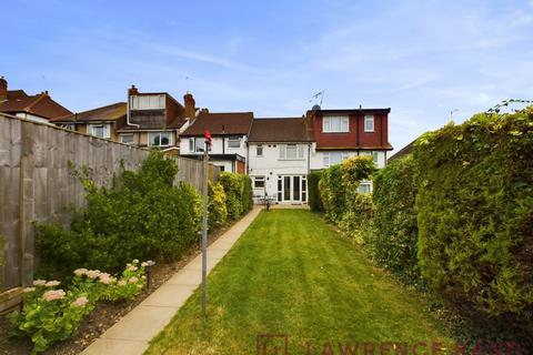 75 Robin Hood Way, Greenford, UB6 7QW