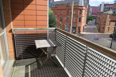 1 bedroom apartment to rent, Deansgate Quay, 384 Deansgate