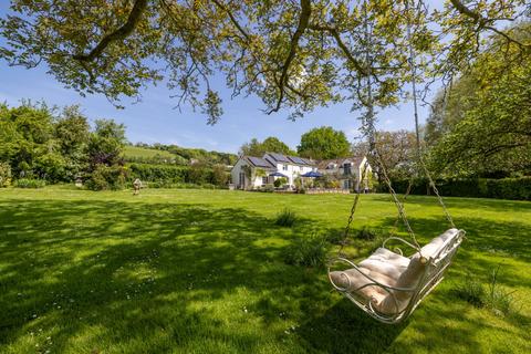 Lower Combe House Combe, Huish Episcopi, Langport, TA10 0QG