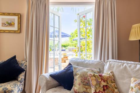 Lower Combe House Combe, Huish Episcopi, Langport, TA10 0QG