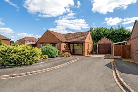 3 bedroom detached bungalow for sale, Hereford HR2