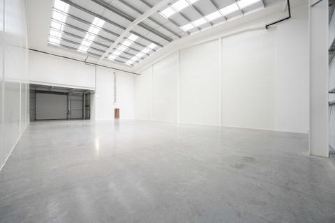 Industrial unit to rent, Red Lion Road, Tolworth KT6