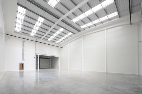 Industrial unit to rent, Red Lion Road, Tolworth KT6