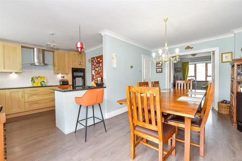 4 bedroom townhouse for sale, Burgoyne Road, Southsea, Hampshire