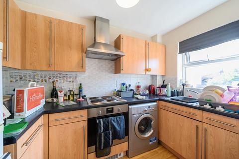 2 bedroom flat for sale, Whitehall Road, Leeds, West Yorkshire, UK, LS12