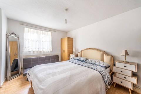 1 bedroom maisonette for sale, Community Road, Greenford, UB6