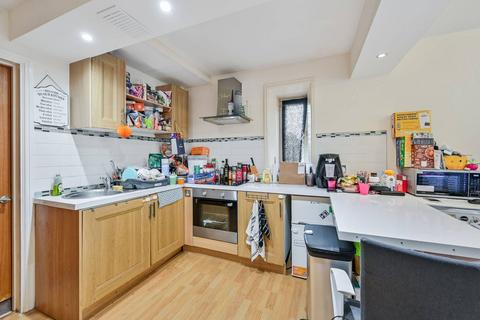 1 bedroom flat for sale, Claymill House, Woolwich, London, SE18