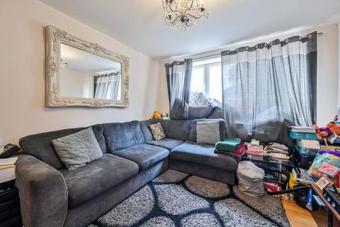 1 bedroom flat for sale, Claymill House, Woolwich, London, SE18