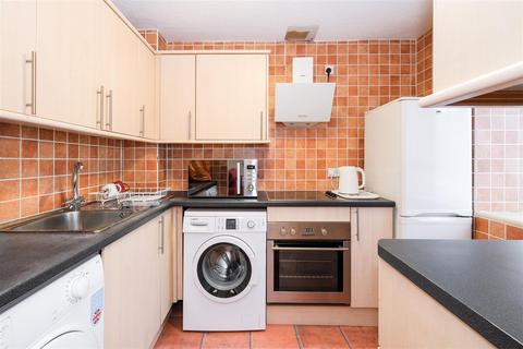 2 bedroom apartment for sale, Chequers, Hills Road, Buckhurst Hill