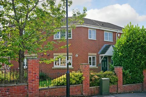 3 bedroom semi-detached house for sale, Stirling Way, Sheffield, S2 1DT