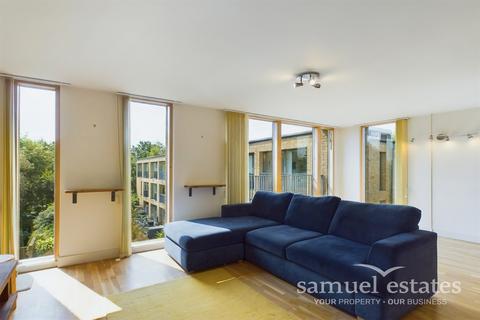 2 bedroom flat for sale, Bennets Courtyard, Watermill Way, Colliers Wood, SW19