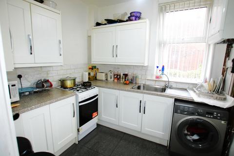 4 bedroom end of terrace house for sale, Revidge Road, Revidge, Blackburn