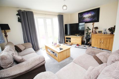 3 bedroom link detached house for sale, Grove Corner, Redhouse Park, Milton Keynes