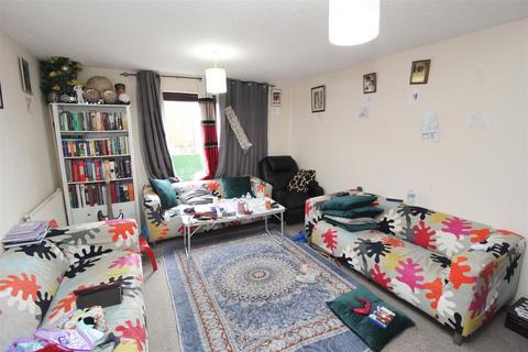 4 bedroom terraced house for sale, Mullion Place, Fishermead, Milton Keynes