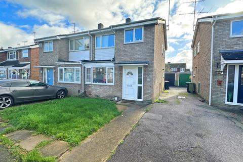 3 bedroom semi-detached house for sale, Bettina Grove, Bletchley, Milton Keynes