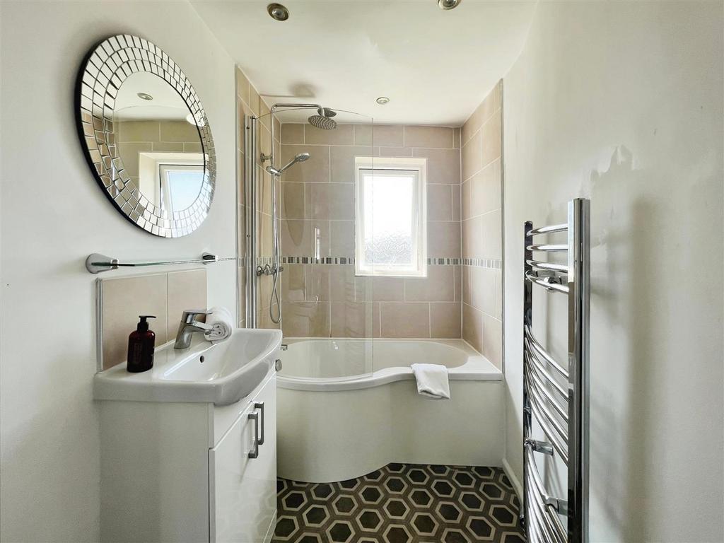 Burbury Close 32.JPG