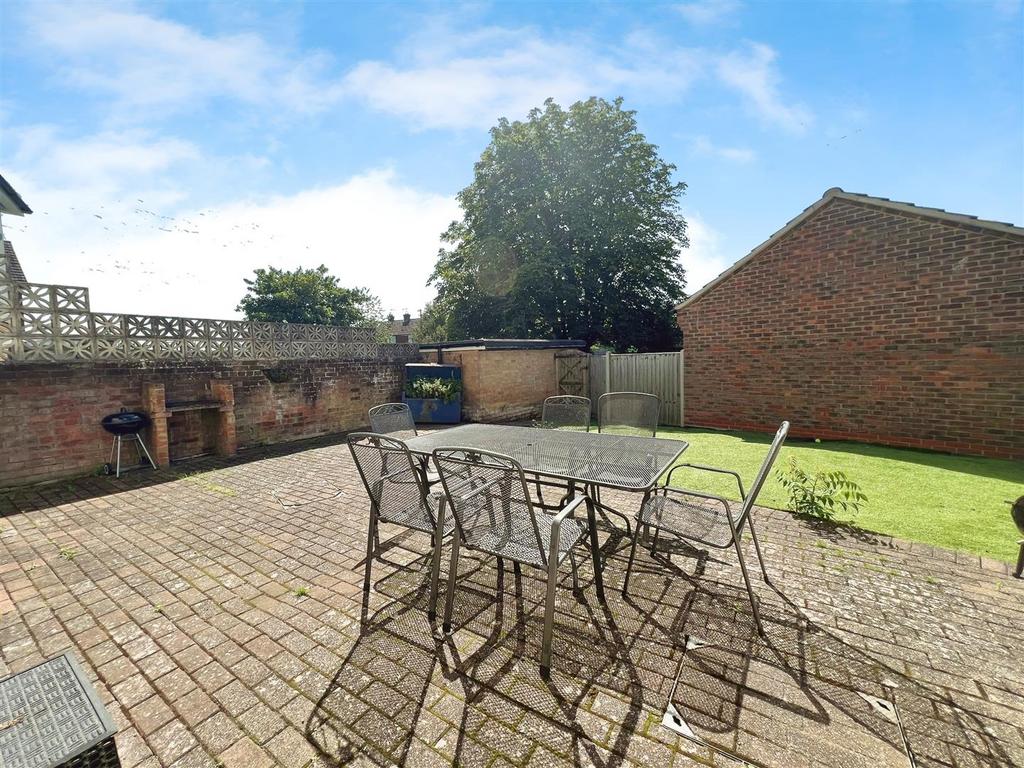 Burbury Close 22.JPG